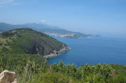 Natura Casa C Вилла Rio nell'Elba